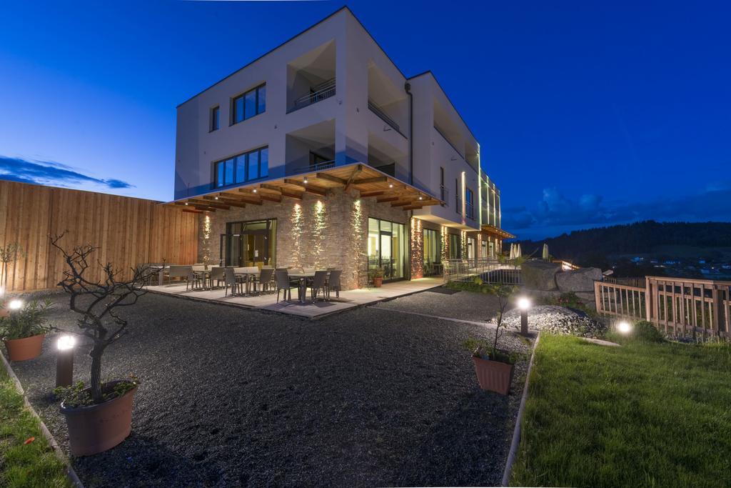 Trippelgut - Schlafgut Hotel Feldkirchen in Kärnten Exterior foto